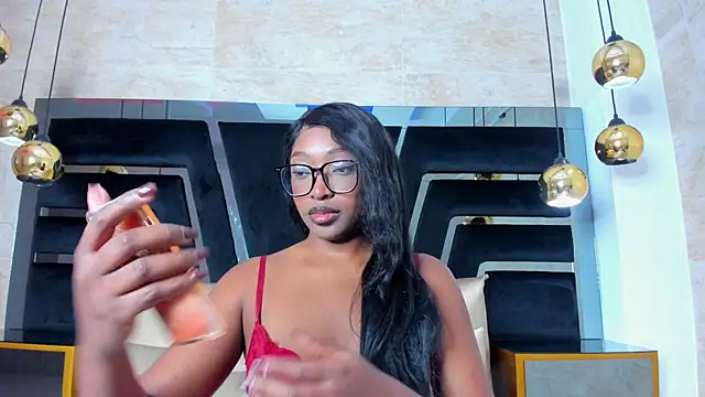 Snapshot of YallianaBrooks chatting on 02/20/26, 12:16 YallianaBrooks online show from 02/20/26, 12:16