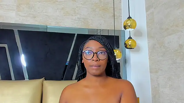 YallianaBrooks online show from 07/27/26, 12:01