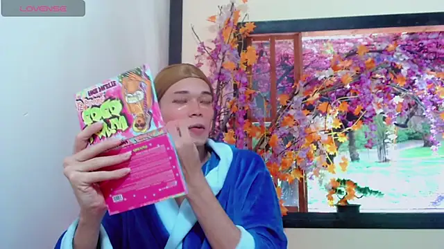 Madison Mujica online show from 09/10/25, 11:21