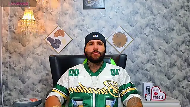 Snapshot of Apolo_rousse1 chatting on 02/25/26, 10:19 Apolo rousse1 online show from 02/25/26, 10:19