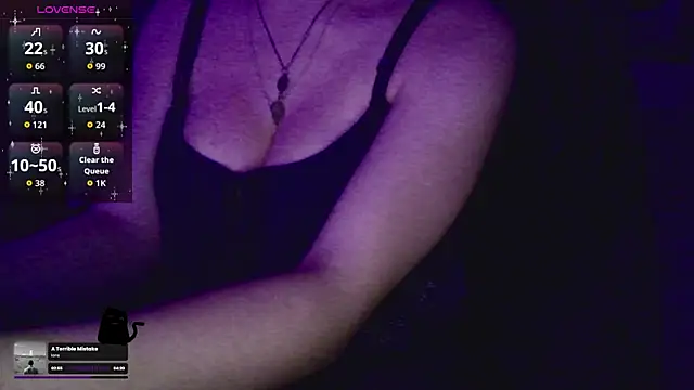 Snapshot of Sapphire_Gd chatting on 11/21/25, 11:14 Sapphire Gd online show from 11/21/25, 11:14