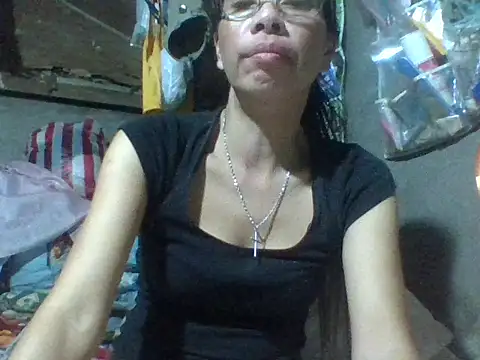 Snapshot of Mayumie05 chatting on 01/13/26, 10:31 Mayumie05 online show from 01/13/26, 10:31