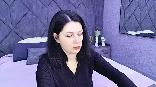 Nina Stane online show from 10/01/25, 05:24