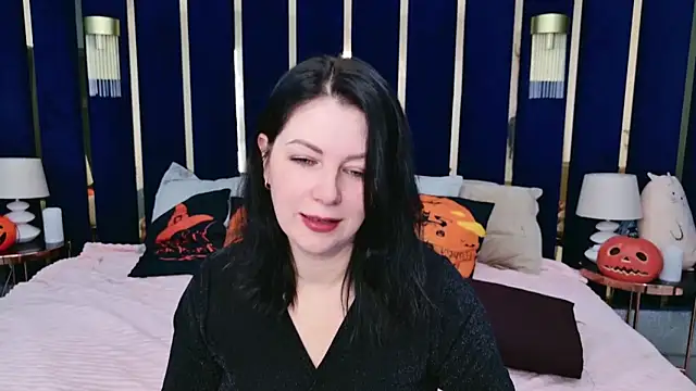 Nina Stane online show from 10/20/25, 05:30