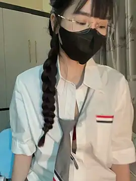 Dior baby online show from 12/20/25, 02:29