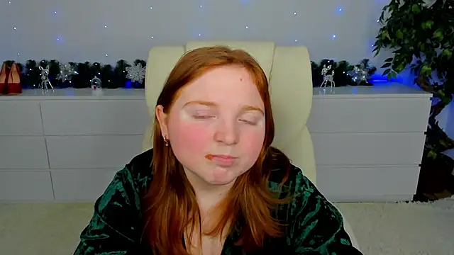 KattyRose8 online show from 12/14/25, 06:34