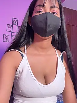 Snapshot of Neha18 chatting on 02/10/26, 12:20 Neha18 online show from 02/10/26, 12:20