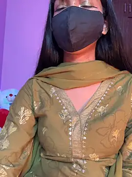 Snapshot of Neha18 chatting on 02/15/26, 03:31 Neha18 online show from 02/15/26, 03:31