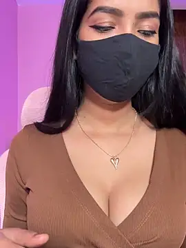 Snapshot of Neha18 chatting on 03/25/26, 07:47 Neha18 online show from 03/25/26, 07:47