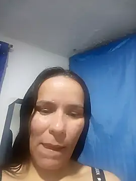 Levanna 1 online show from 10/10/25, 01:37