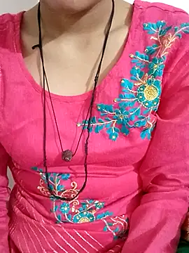 Snapshot of Vandana-Singh chatting on 12/01/25, 02:00 Vandana-Singh online show from 12/01/25, 02:00