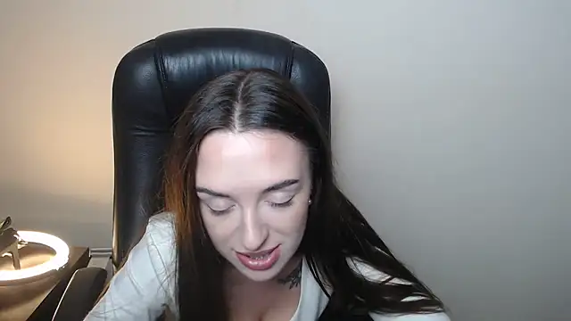 BonnieX  online show from 04/20/26, 12:19