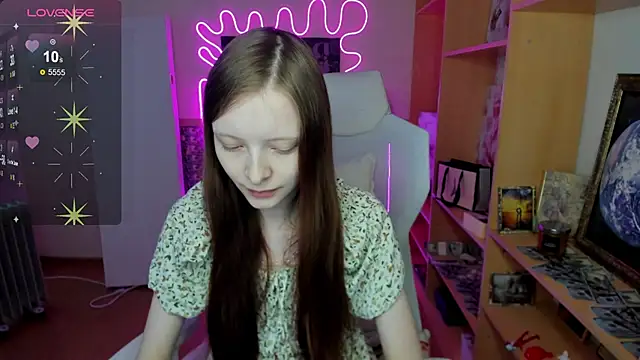 AliceHaris online show from 11/18/25, 09:36