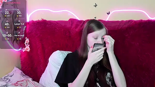 AliceHaris online show from 12/21/25, 03:13