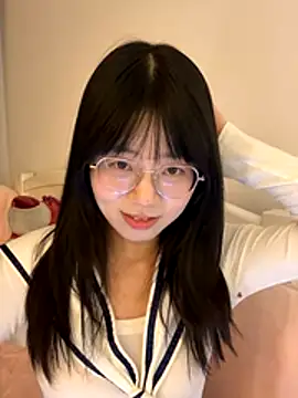 Ella-A9 online show from 11/26/25, 03:46