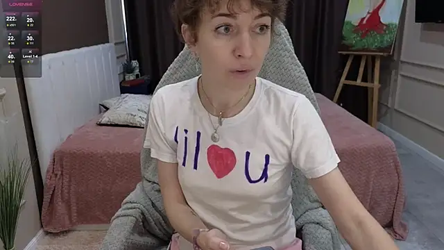 daniellia  online show from 09/16/25, 07:42