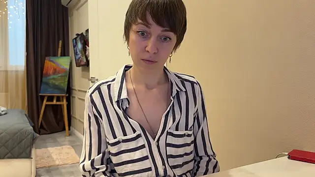 daniellia  online show from 03/23/26, 02:21