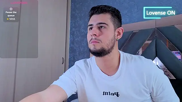 ryan evanss online show from 10/04/25, 03:54