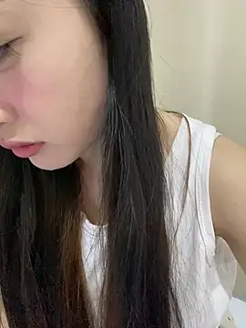 MengMeng0515 online show from 04/14/26, 02:01