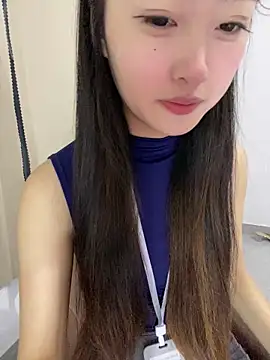 Snapshot of MengMeng0515 chatting on 05/31/26, 01:29 MengMeng0515 online show from 05/31/26, 01:29