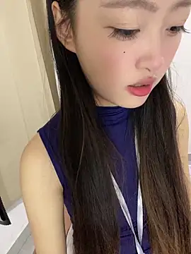 Snapshot of MengMeng0515 chatting on 06/05/26, 01:39 MengMeng0515 online show from 06/05/26, 01:39