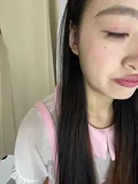 Snapshot of MengMeng0515 chatting on 06/23/26, 02:15 MengMeng0515 online show from 06/23/26, 02:15