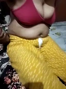 beena01 online show from 04/18/26, 08:20