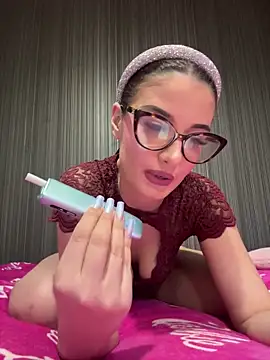 Larra69 online show from 03/13/26, 06:36