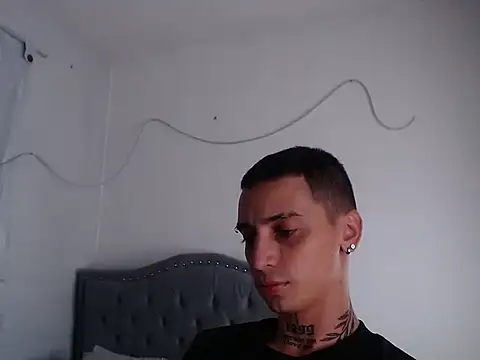 Snapshot of xalejo_max chatting on 09/23/25, 02:53 xalejo max online show from 09/23/25, 02:53