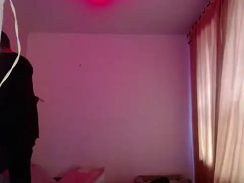 Snapshot of xalejo_max chatting on 10/02/25, 02:02 xalejo max online show from 10/02/25, 02:02