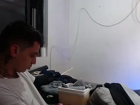 Snapshot of xalejo_max chatting on 11/13/25, 05:01 xalejo max online show from 11/13/25, 05:01