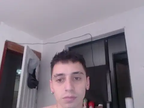 Snapshot of xalejo_max chatting on 11/21/25, 05:00 xalejo max online show from 11/21/25, 05:00