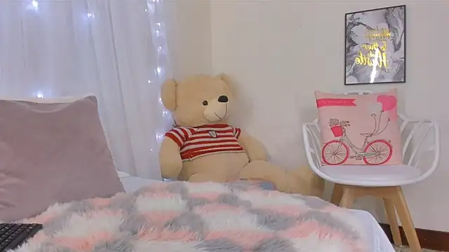 looklikeamovie online show from 04/18/26, 07:07