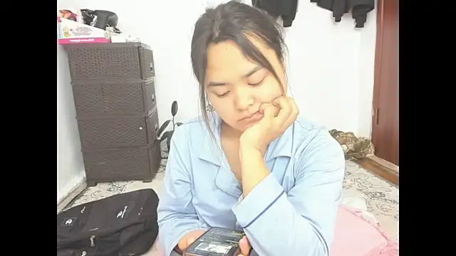Snapshot of saika_blush chatting on 04/28/26, 06:29 saika blush online show from 04/28/26, 06:29