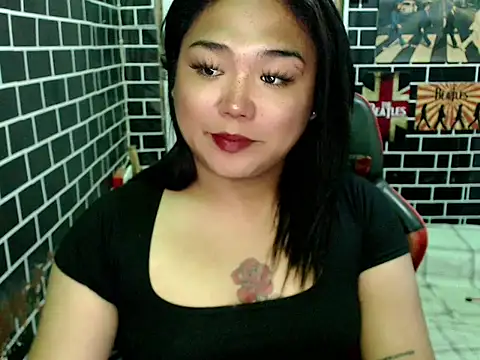 Snapshot of luluakovi_69 chatting on 09/22/25, 07:38 luluakovi 69 online show from 09/22/25, 07:38