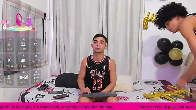 Violet Dream2 online show from 10/27/25, 11:41