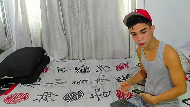 Violet Dream2 online show from 11/16/25, 05:07