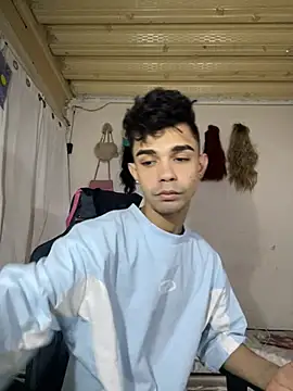 Violet Dream2 online show from 04/21/26, 11:40