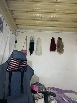 Violet Dream2 online show from 04/24/26, 12:02