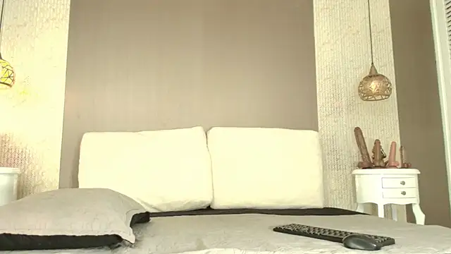 Tiifany Baker online show from 04/20/26, 07:59