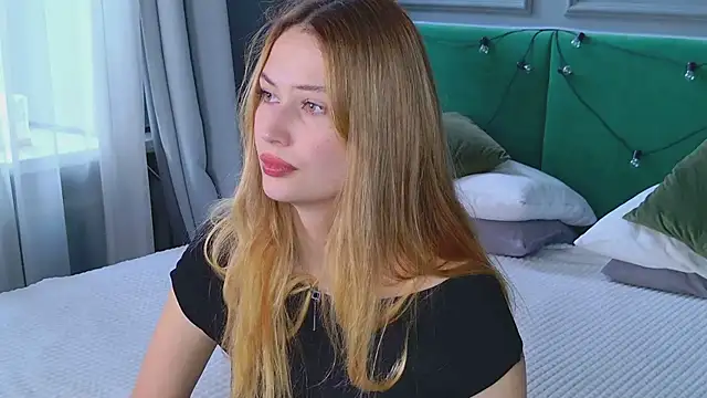 Sofii Ly online show from 09/16/25, 06:14