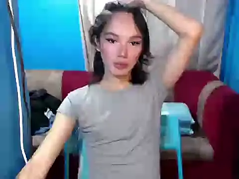 Snapshot of ethereal_alex chatting on 09/17/25, 08:43 ethereal alex online show from 09/17/25, 08:43