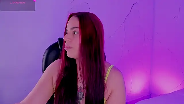 Snapshot of sunnypaytton chatting on 06/10/26, 12:48 sunnypaytton online show from 06/10/26, 12:48