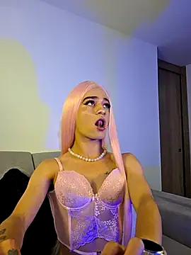 chloe ember online show from 04/18/26, 10:10