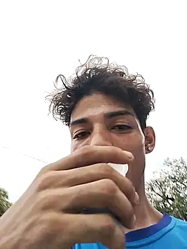 Brayanellatino online show from 04/25/26, 10:29