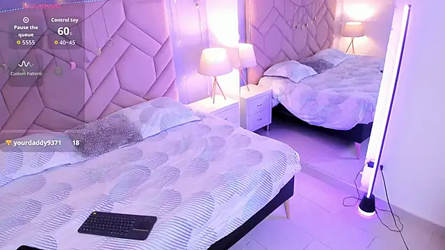 Bella  Lane online show from 02/17/26, 03:47