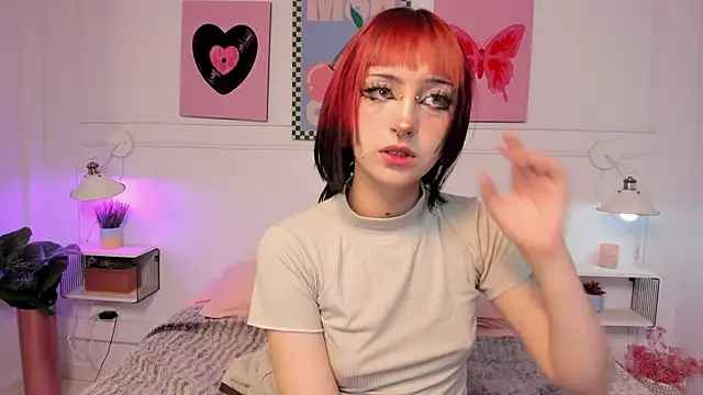 Zoe Lynch  online show from 04/08/26, 11:32