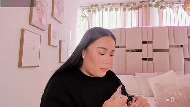 Zoey thompson online show from 01/08/26, 07:27