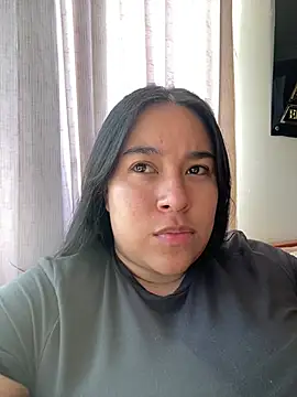 Zoey thompson online show from 05/30/26, 09:34