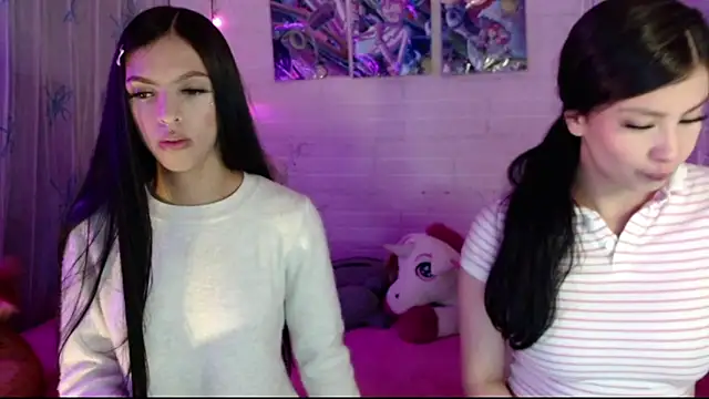 Pamelaa reyess 2 online show from 02/19/26, 09:38